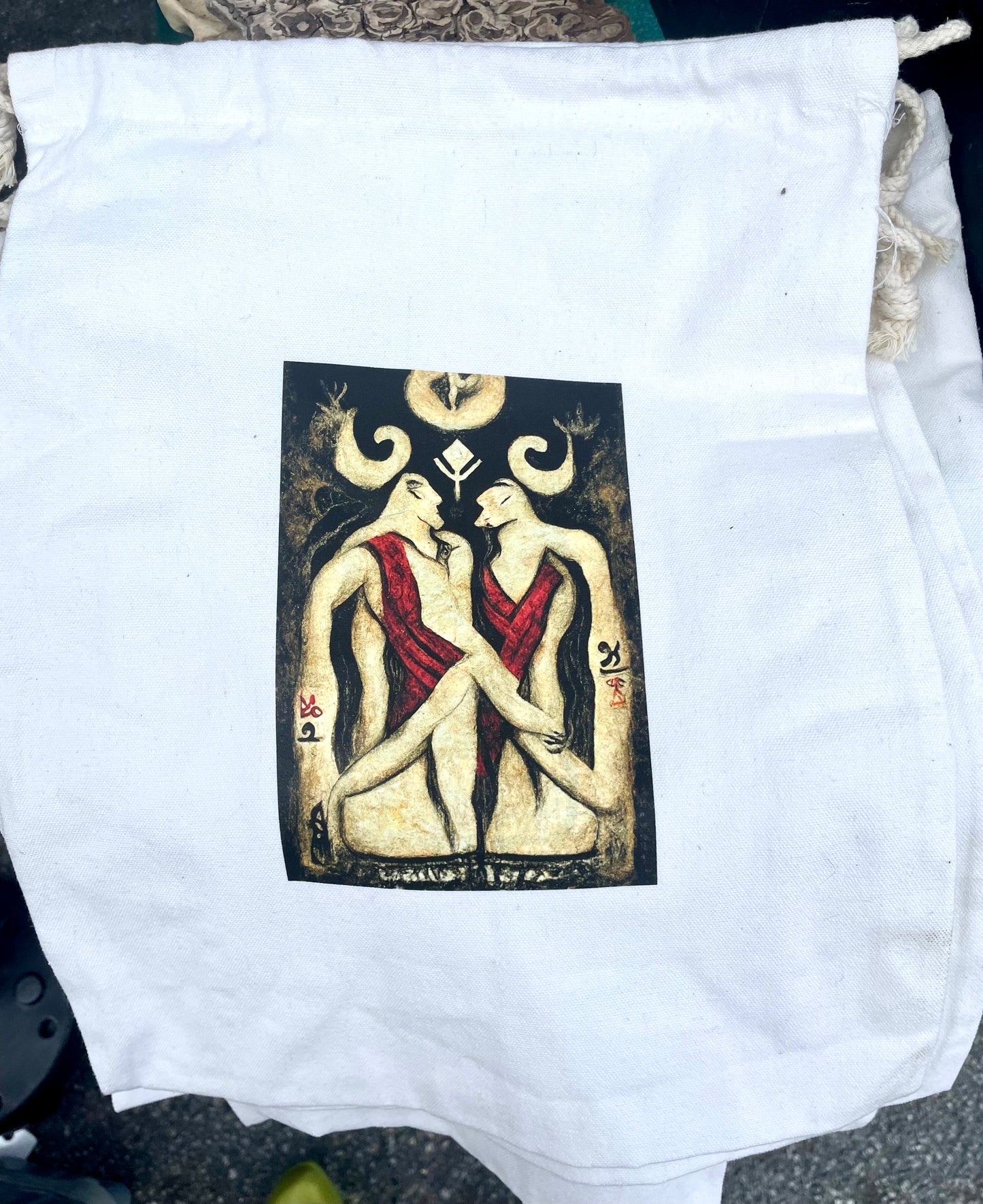 "The Lovers (variation 2)" - Canvas Bag Wearable Art Print